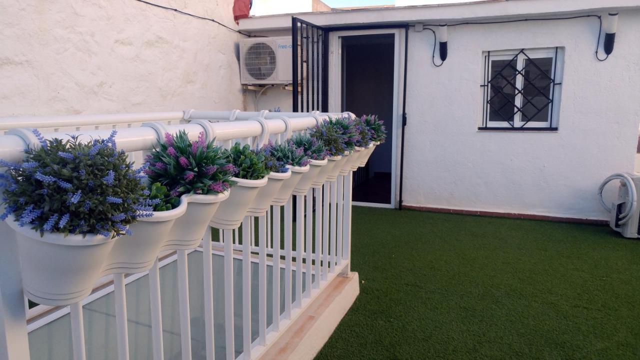 San Francisco 10 - 6 Apartamentos Boutique En El Centro - Playa Postiguet Alicante Exterior photo